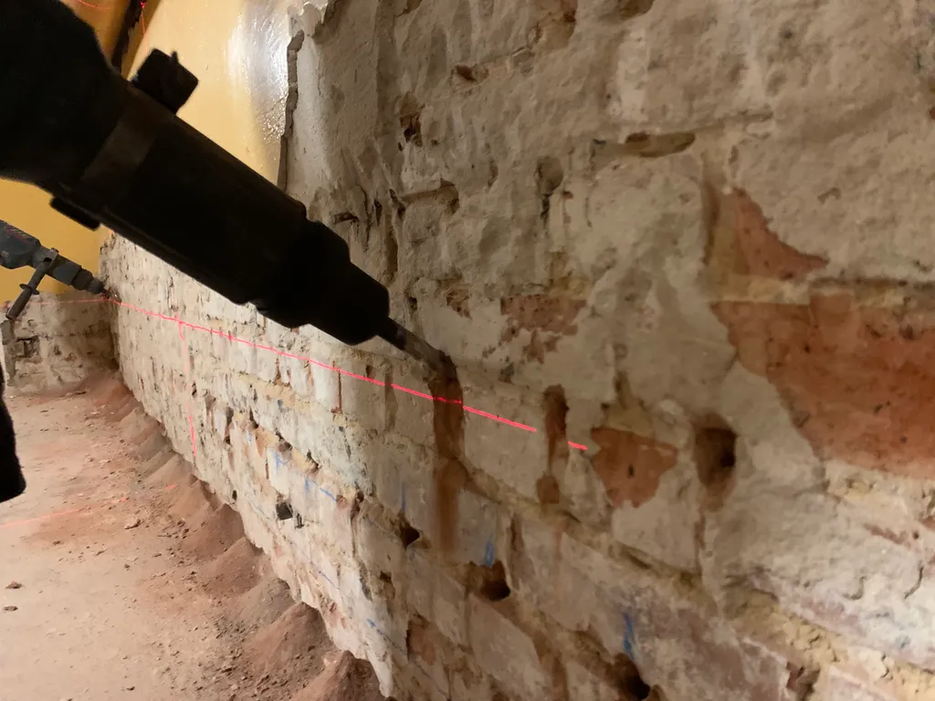 Iniekcja krystaliczna